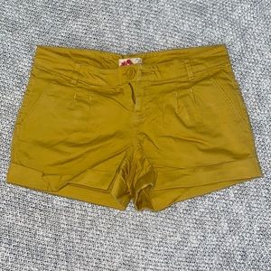 Forever 21 mustard color shorts